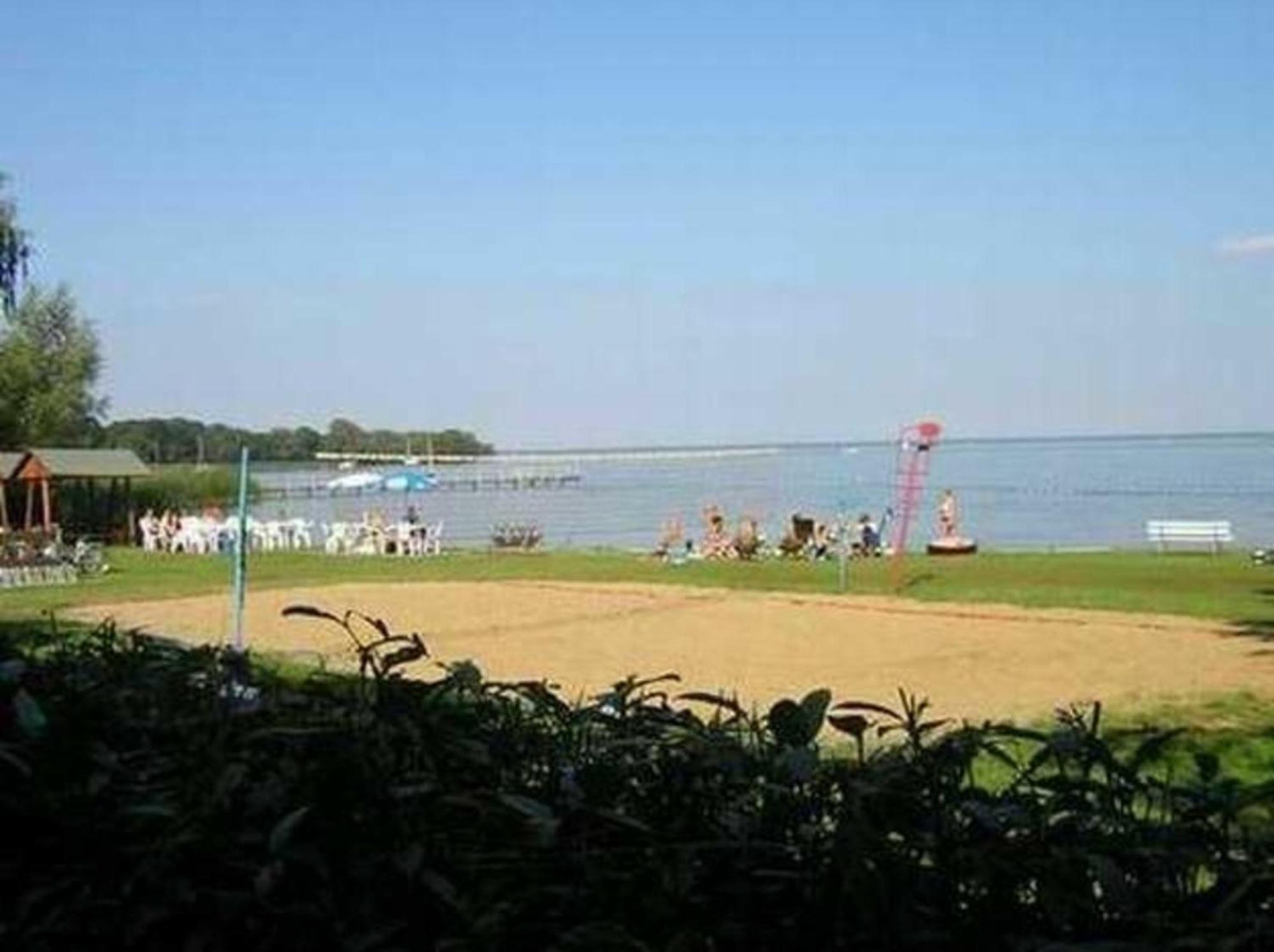 Ferienwohnung Dachs Im Mueritz Seepark Marienfelde Екстериор снимка